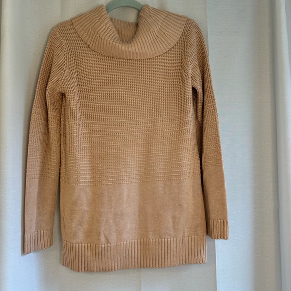 Calvin Klein sweater - Picture 5 of 5